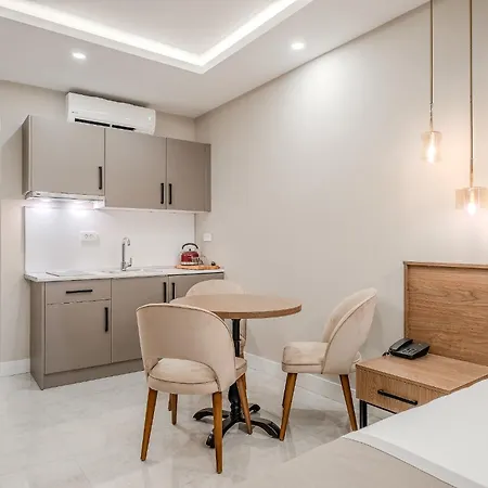 Montenegro Lodge Kavac Room photo A studio apartment