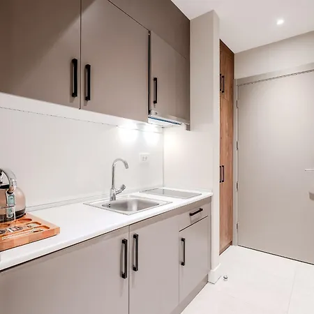 Montenegro Lodge Kavac Room photo Kitchenette
