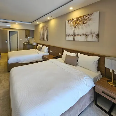 Montenegro Lodge Kavac Room photo Deluxe Family Room
