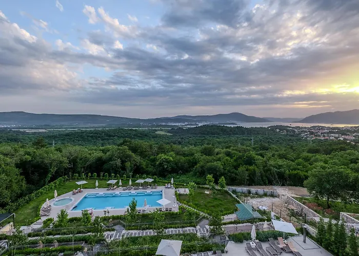 Montenegro Lodge
