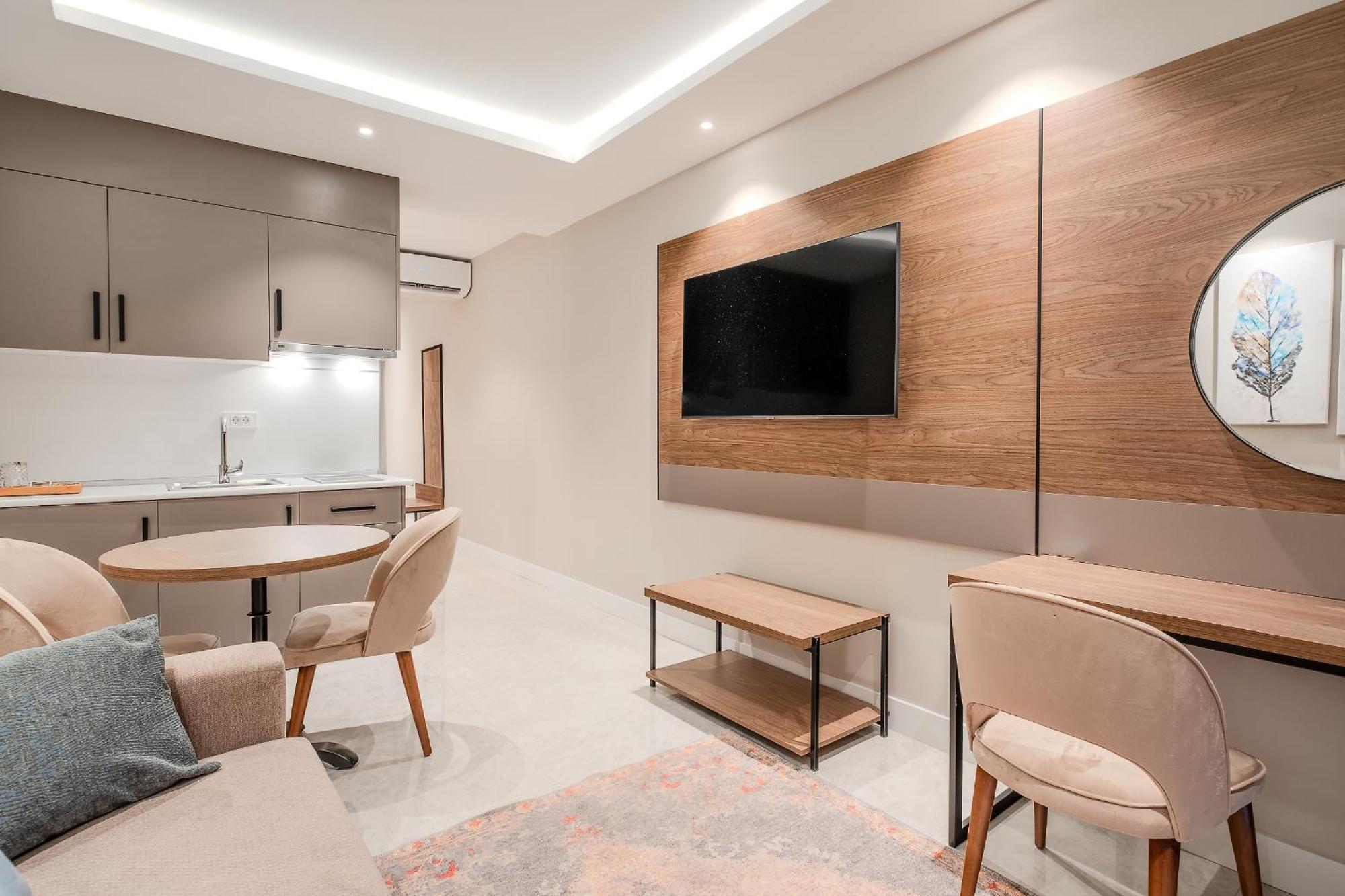 Montenegro Aparthotel 5*