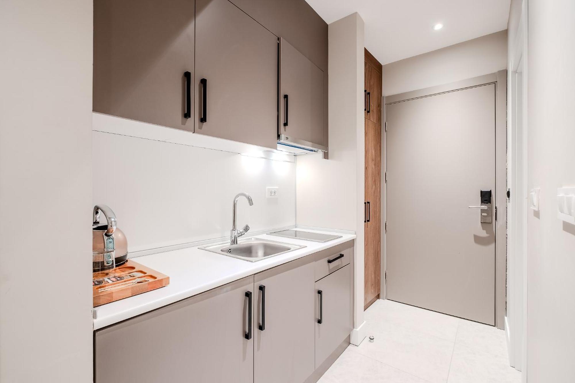 Montenegro 5* Kavac